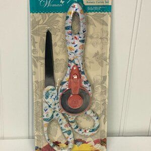 Pioneer Woman Fabric Scissors & Rotary Cutter Set Mazie Floral New